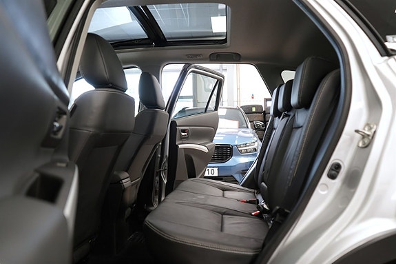 Suzuki S-Cross 10 of 27