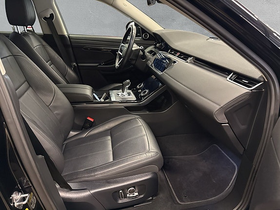 Land Rover Range Rover Evoque 13 of 25