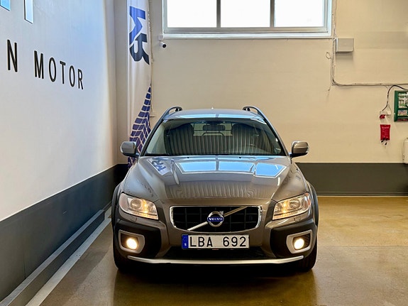 Volvo XC70 5 of 18
