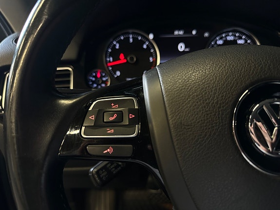 Volkswagen Touareg 19 of 24