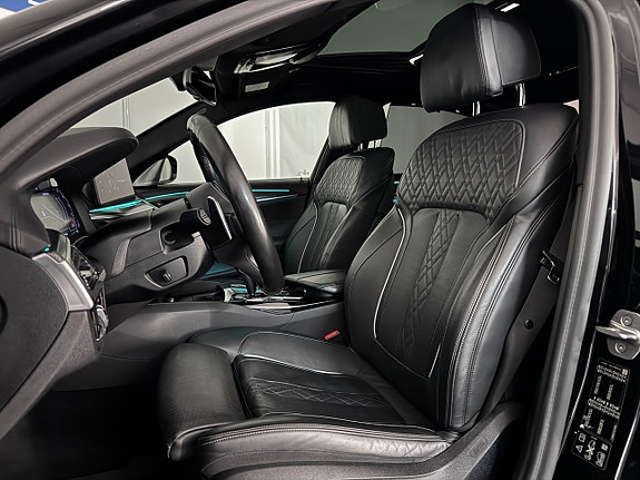 BMW M550i 8 of 29