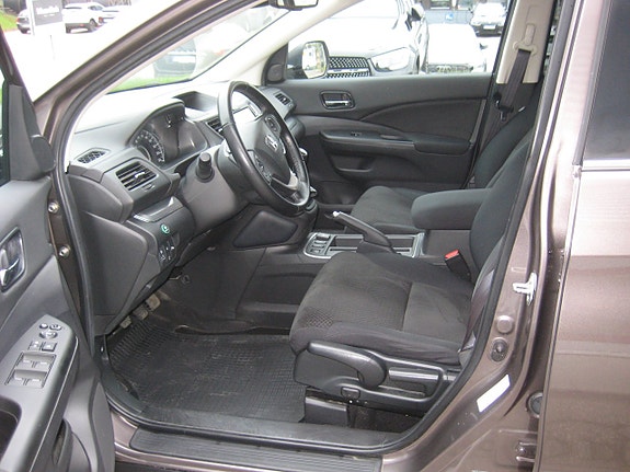 Honda CR-V 13 of 15