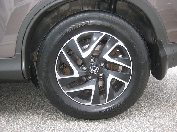 Honda CR-V 14 of 15