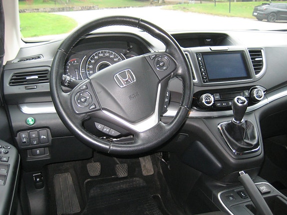 Honda CR-V 12 of 15