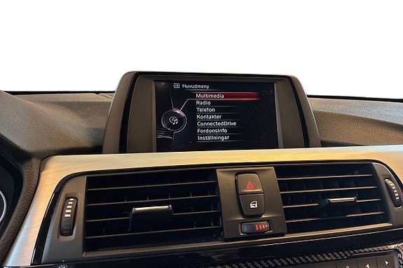BMW 320d 18 of 20