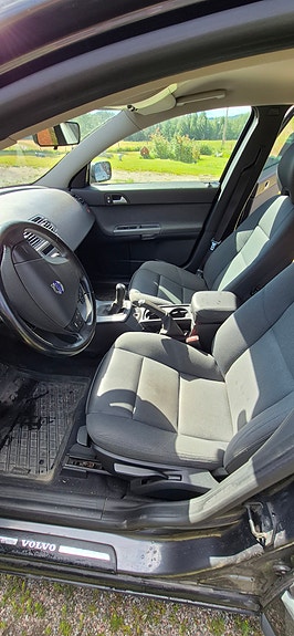 Volvo V50 5 of 8
