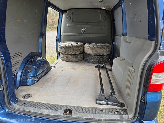 Volkswagen Transporter 4 of 9