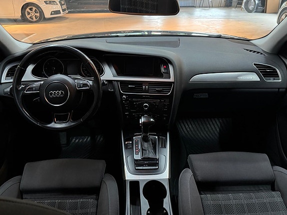Audi A4 6 of 15