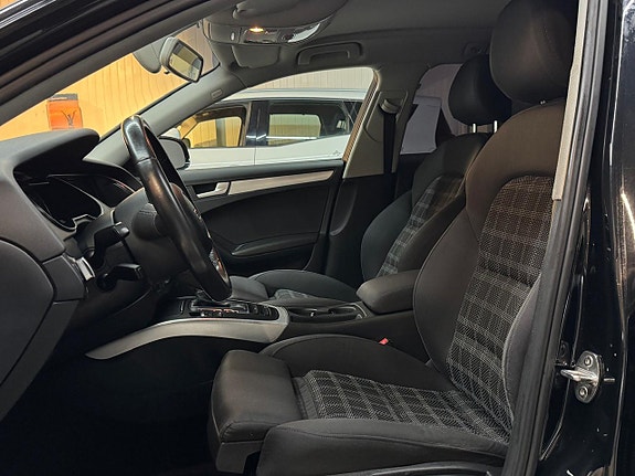 Audi A4 14 of 15