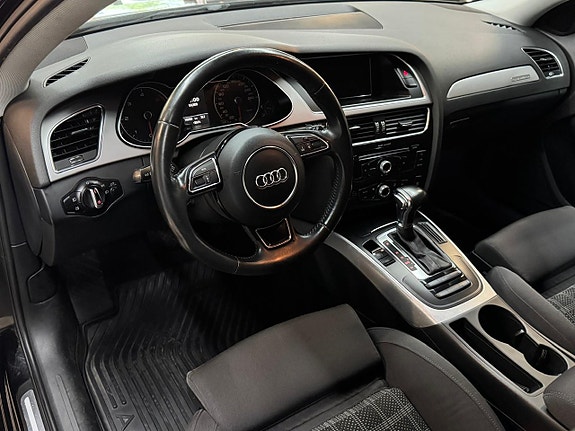 Audi A4 7 of 15