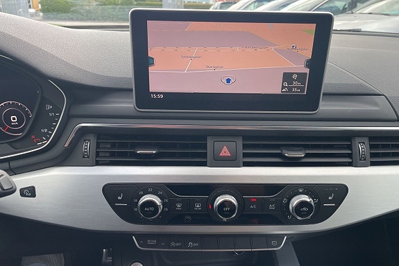 Audi A4 10 of 17