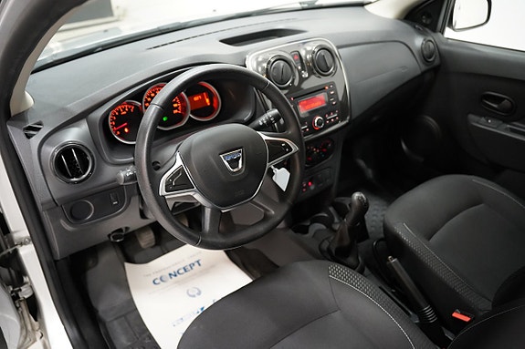 Dacia Logan 5 of 16