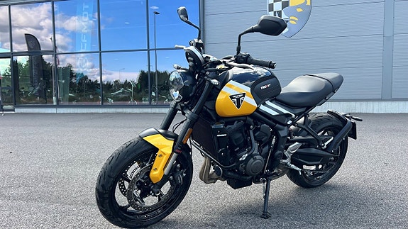 Triumph Trident 660 - 325mil 3 of 5