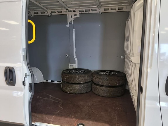 Toyota ProAce Max 16 of 16