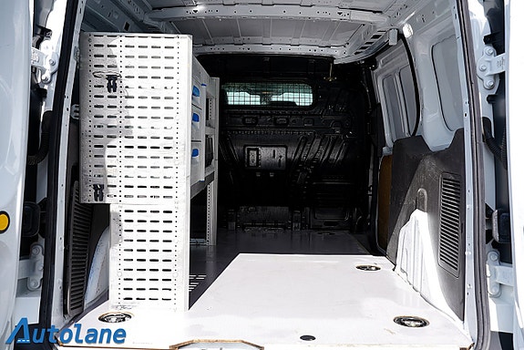 Ford Transit Connect 9 of 17