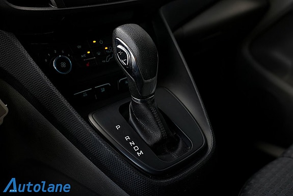Ford Transit Connect 14 of 17