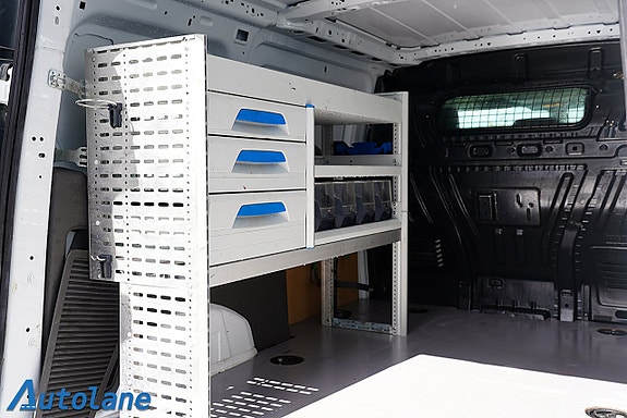 Ford Transit Connect 10 of 17
