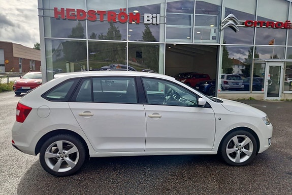 Skoda Rapid 11 of 13
