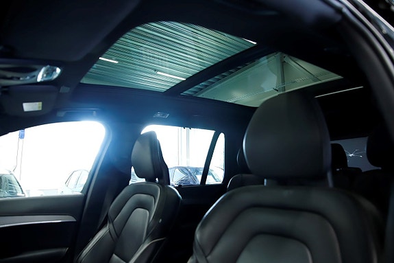 Volvo XC90 12 of 20