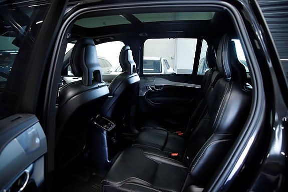 Volvo XC90 9 of 20