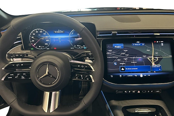 Mercedes-Benz E300 de 9 of 17