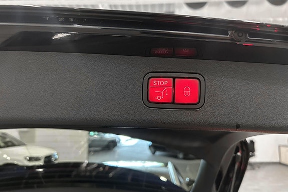 Mercedes-Benz E300 de 17 of 17