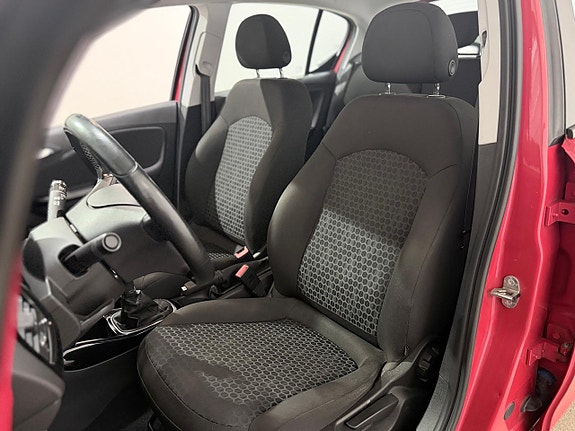 Opel Corsa 10 of 23