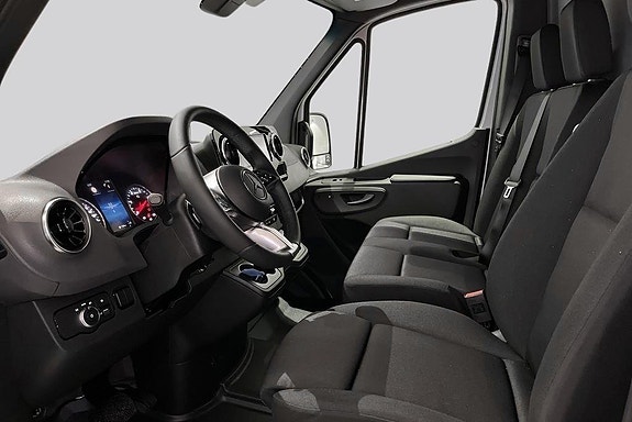 Mercedes-Benz Sprinter 317 8 of 14