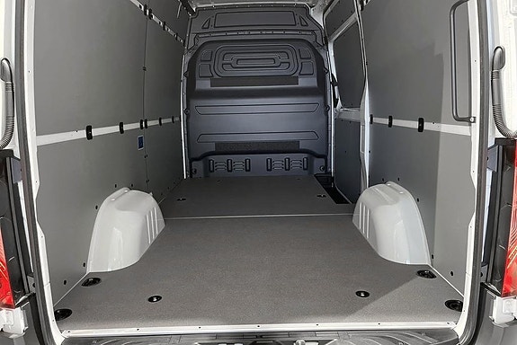 Mercedes-Benz Sprinter 317 14 of 14