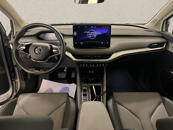 Skoda Enyaq 4 of 7