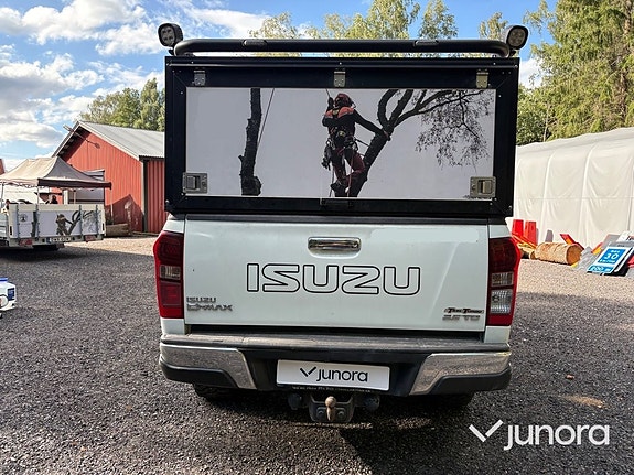 Isuzu D-max 4 of 26