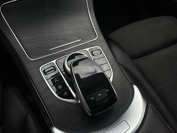 Mercedes-Benz GLC220 d 17 of 20