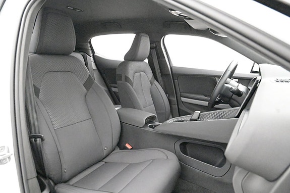 Polestar 2 13 of 27