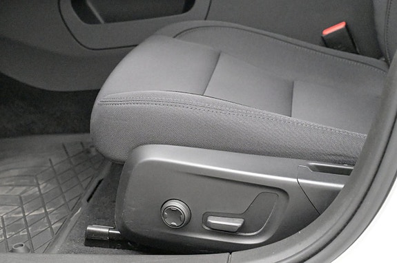 Polestar 2 12 of 27