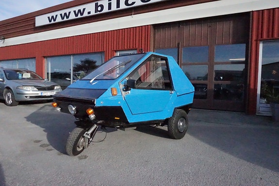 Microcar Charly Camel "Bond Bug" Mopedbil 12 of 26