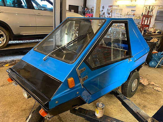 Microcar Charly Camel "Bond Bug" Mopedbil 6 of 26