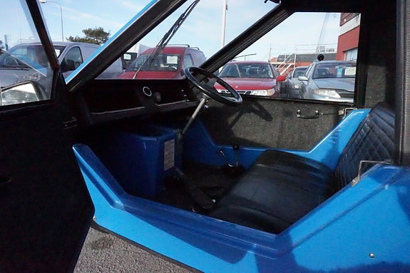 Microcar Charly Camel "Bond Bug" Mopedbil 14 of 26