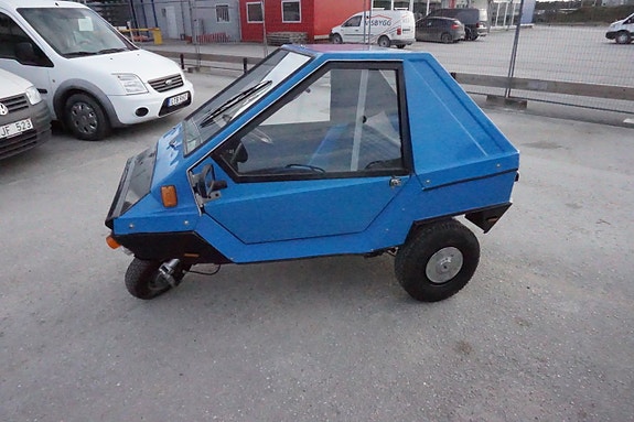 Microcar Charly Camel "Bond Bug" Mopedbil 2 of 26