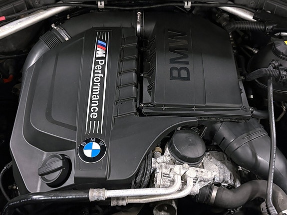 BMW X4 3 of 30