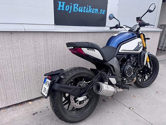 CFMOTO CLX 700 3 of 6