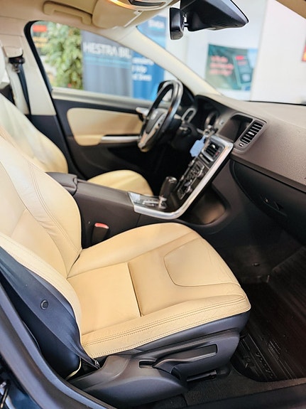 Volvo S60 20 of 22