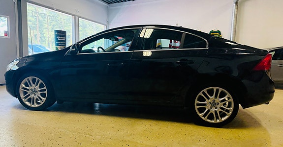 Volvo S60 5 of 22