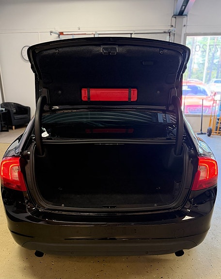 Volvo S60 9 of 22