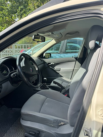 Saab 9-3 6 of 7