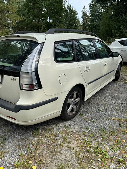 Saab 9-3 5 of 7