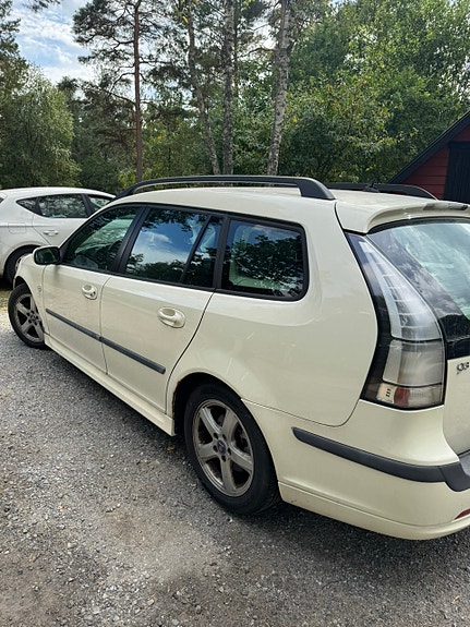 Saab 9-3 3 of 7