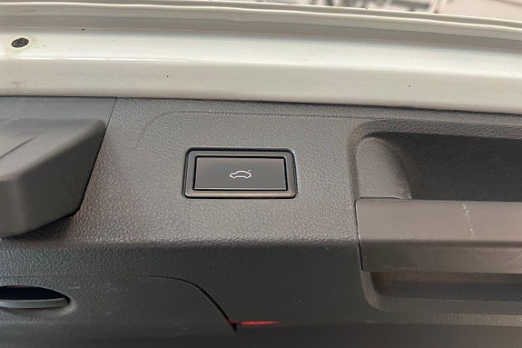 Volkswagen Passat 20 of 21