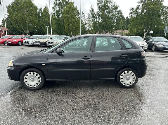 Seat Ibiza 3 of 12