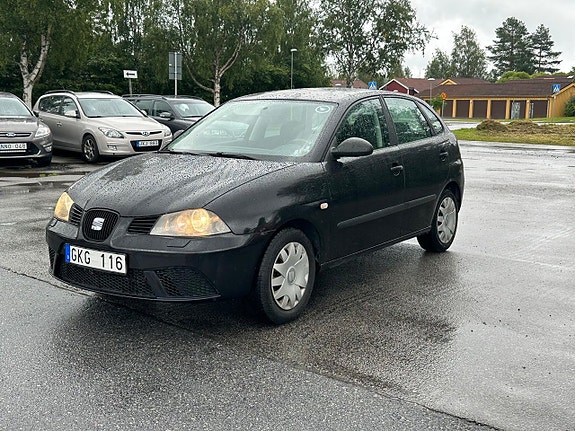 Seat Ibiza 2 of 12