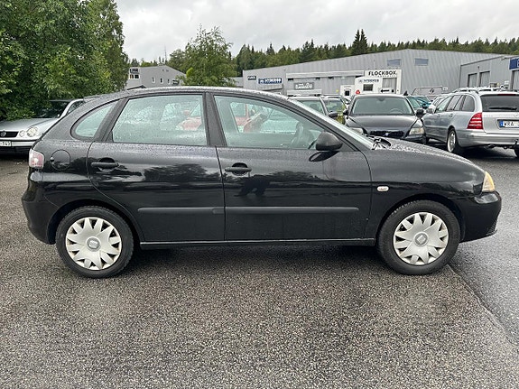Seat Ibiza 5 of 12
